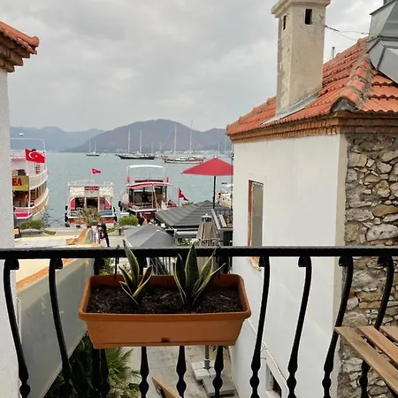 Apartmán Yatlimaninda Deniz Manzarali Daire *