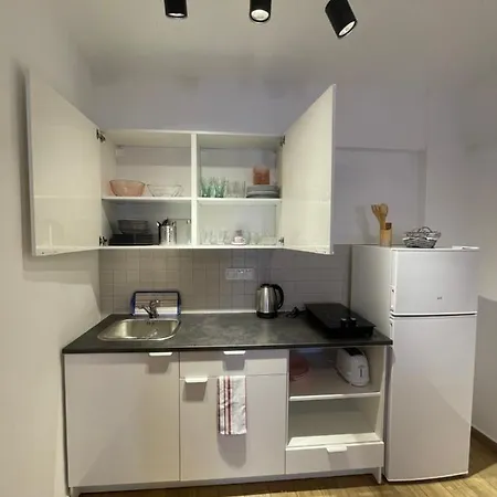 Yatlimaninda Deniz Manzarali Daire Appartement